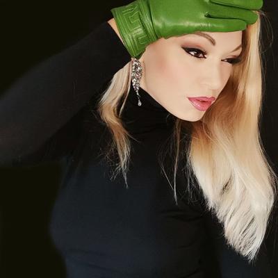 Дамски кожени ръкавици