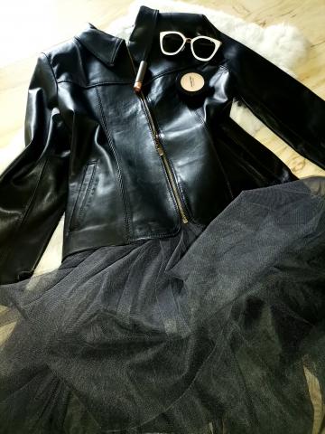 Дамско кожено яке