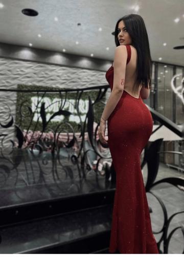 дълга рокля