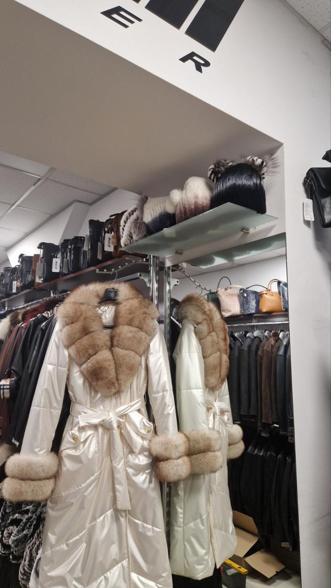 дамско кожено яке софия