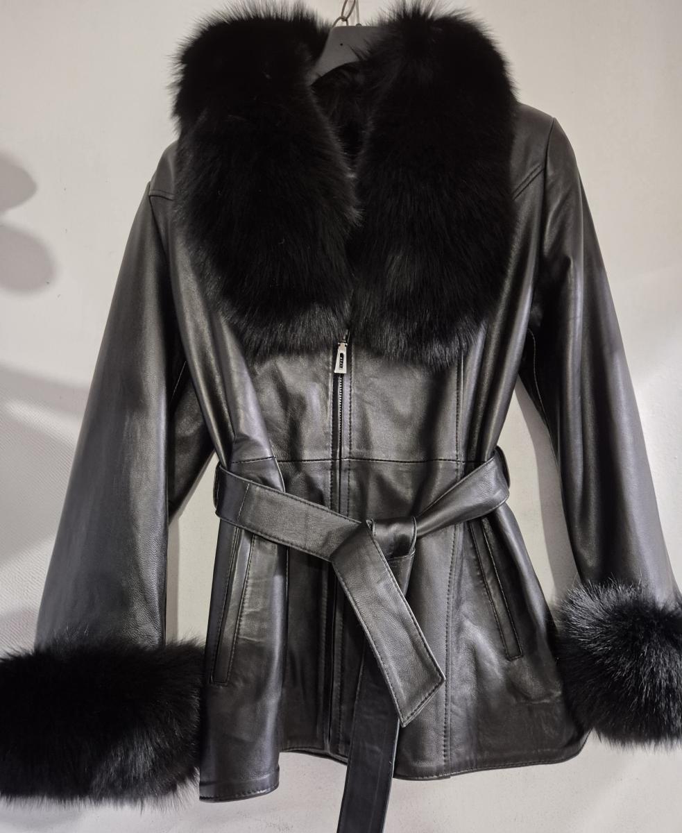 дамско кожено яке софия