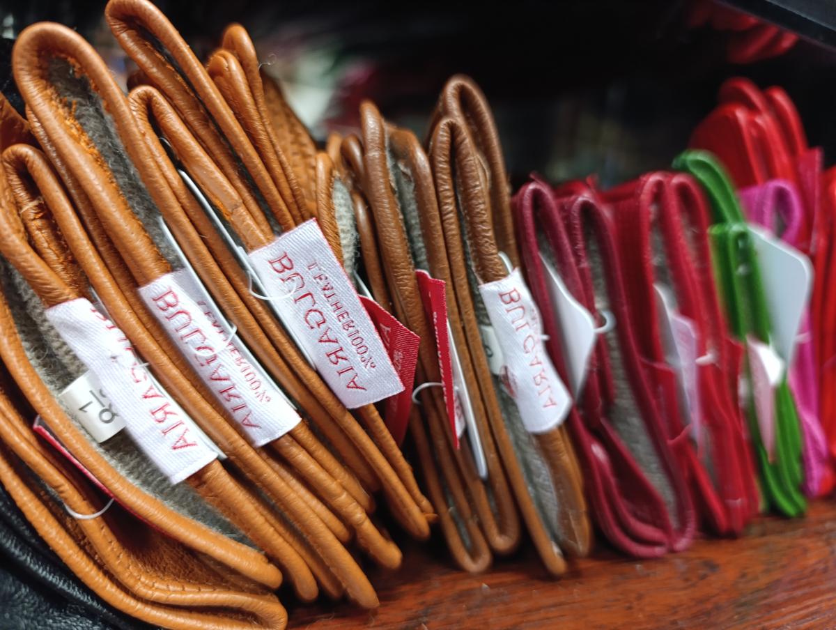 дамски кожени ръкавици