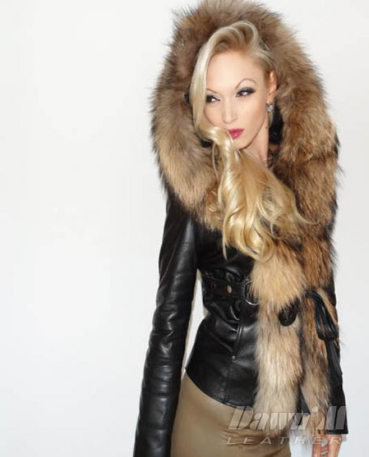 Кожено яке с качулка енот 303 - 1