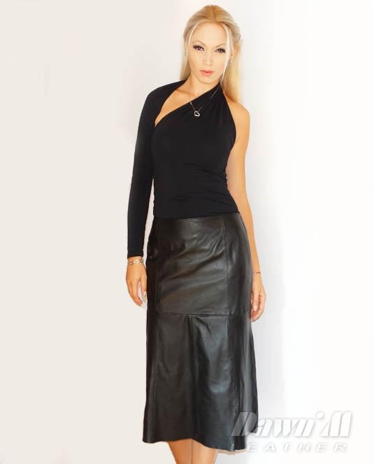 Дълга кожена пола