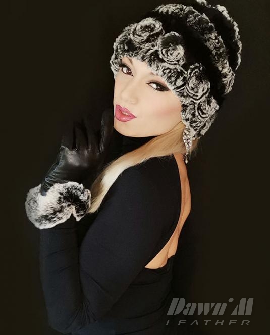 Дамска кожена шапка от чинчила- сива