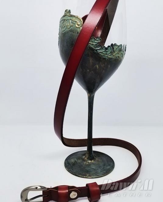 Дамски кожен колан