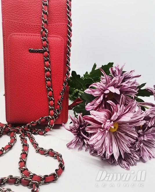 Дамска кожена чанта