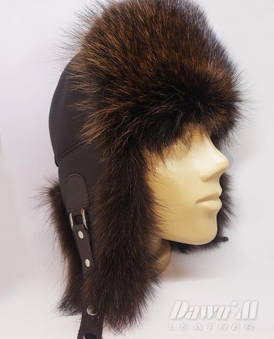 Мъжка кожена ушанка с лисица