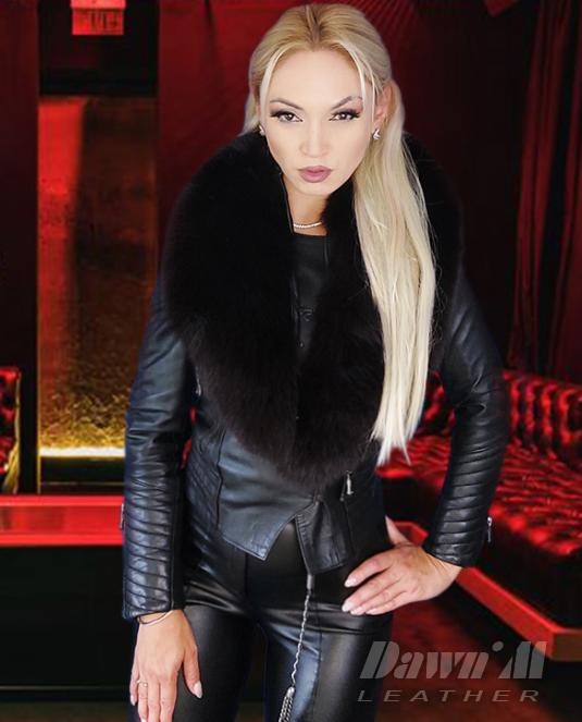 Късо дамско кожено яке с лисица