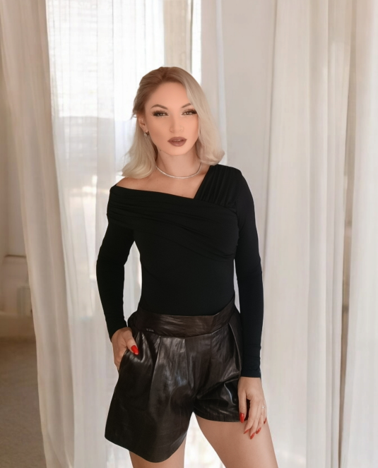 Кожена пола панталон в кафяво - 1