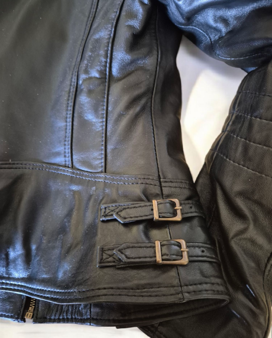 Късо кожено яке - Клавдия - 11