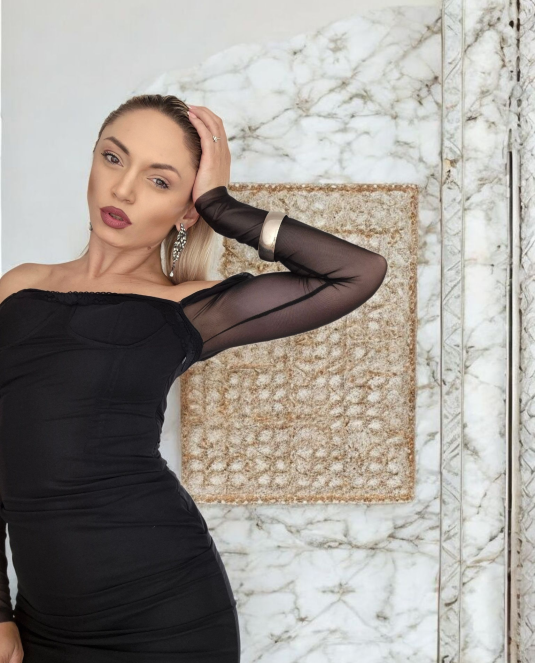 черна рокля - 4